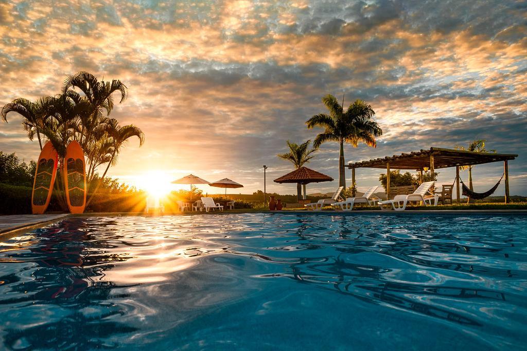 Interlagos Hotel Guapé Екстериор снимка